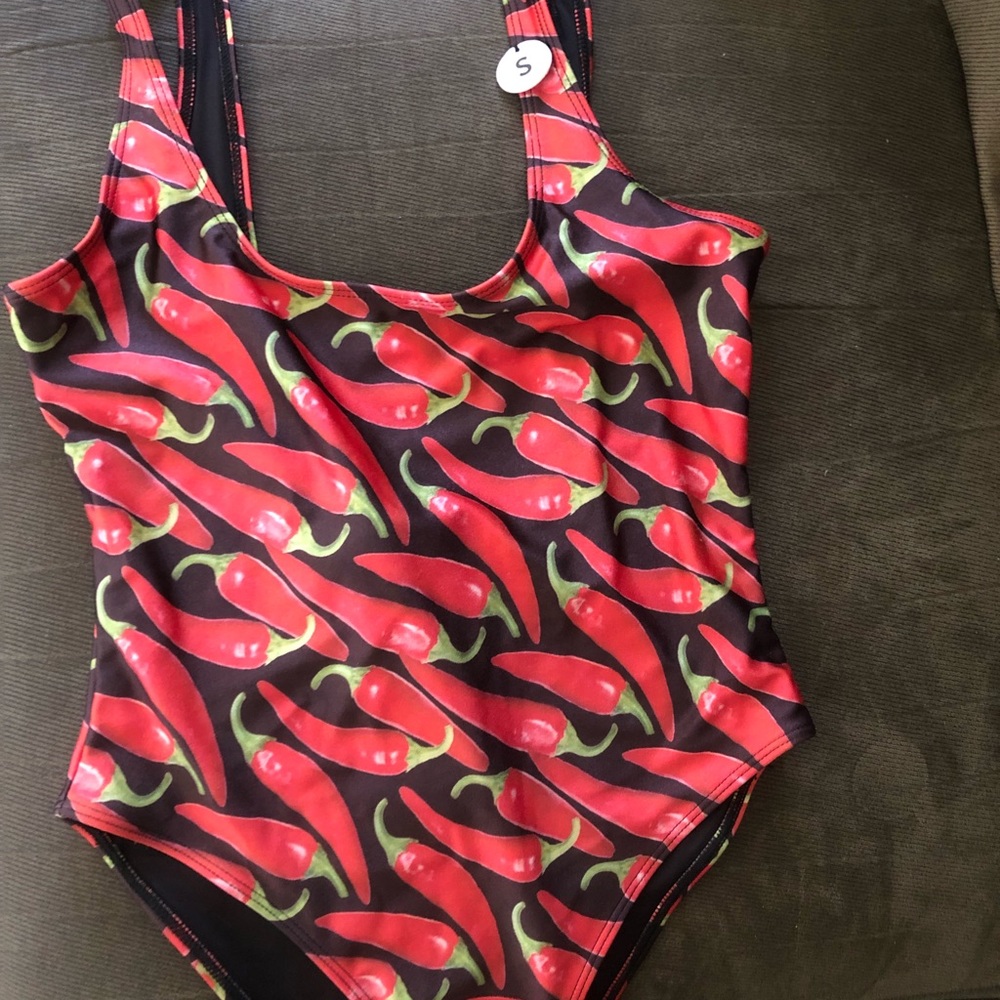 One piece swim suits